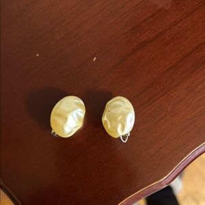 Elegant Gold Earrings